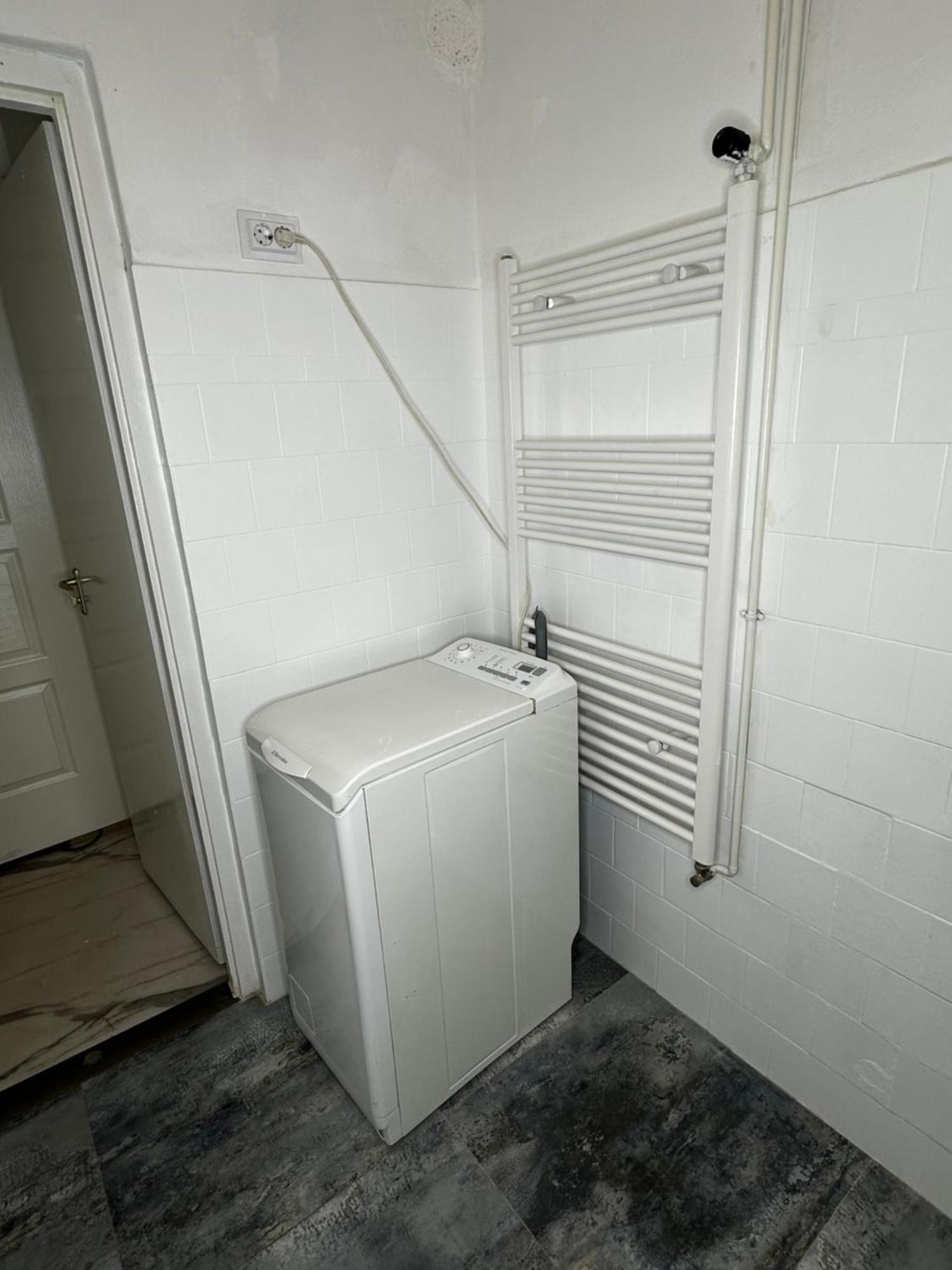 Airport17 B&B Vecses Ngoại thất bức ảnh