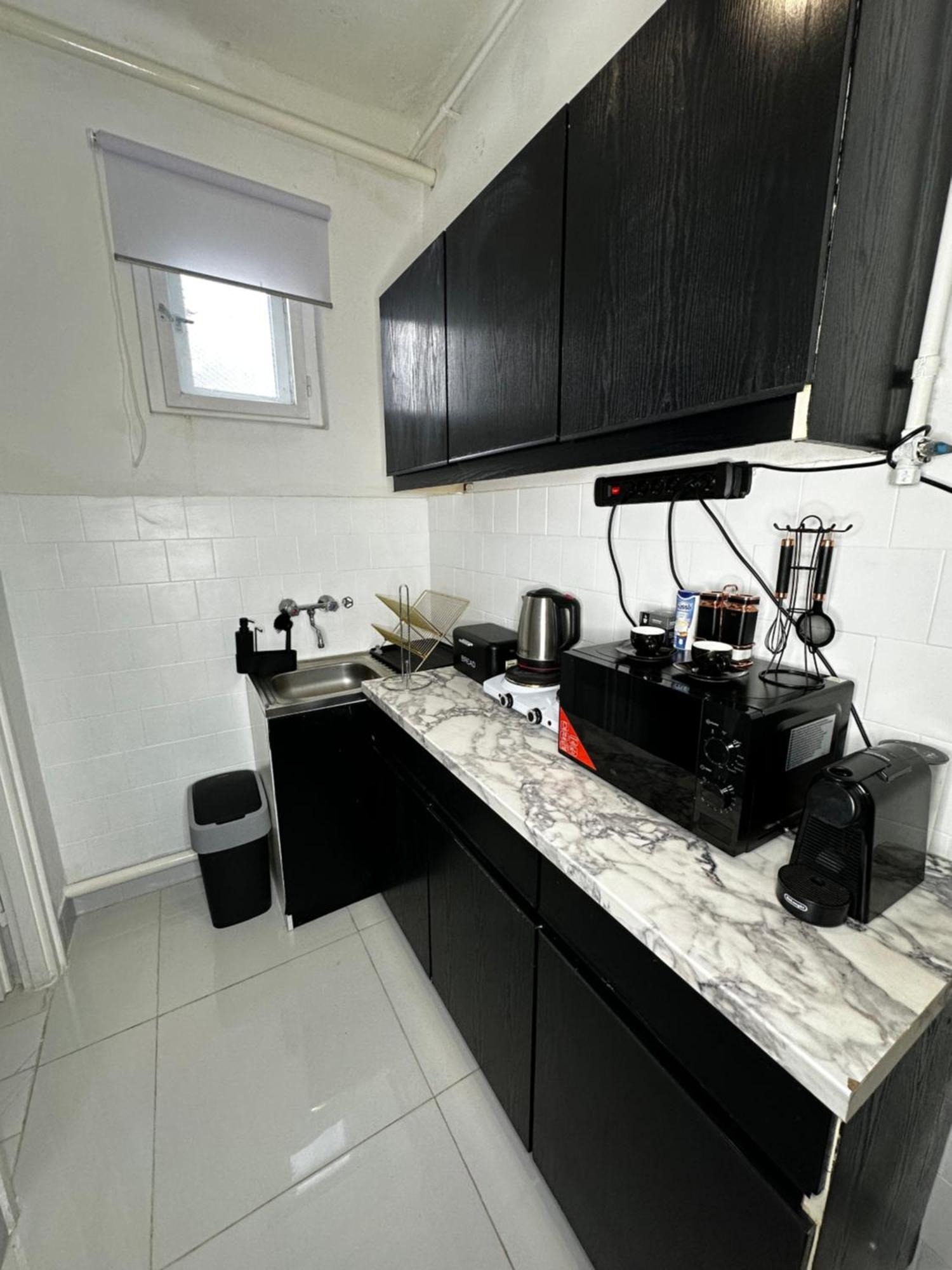 Airport17 B&B Vecses Ngoại thất bức ảnh